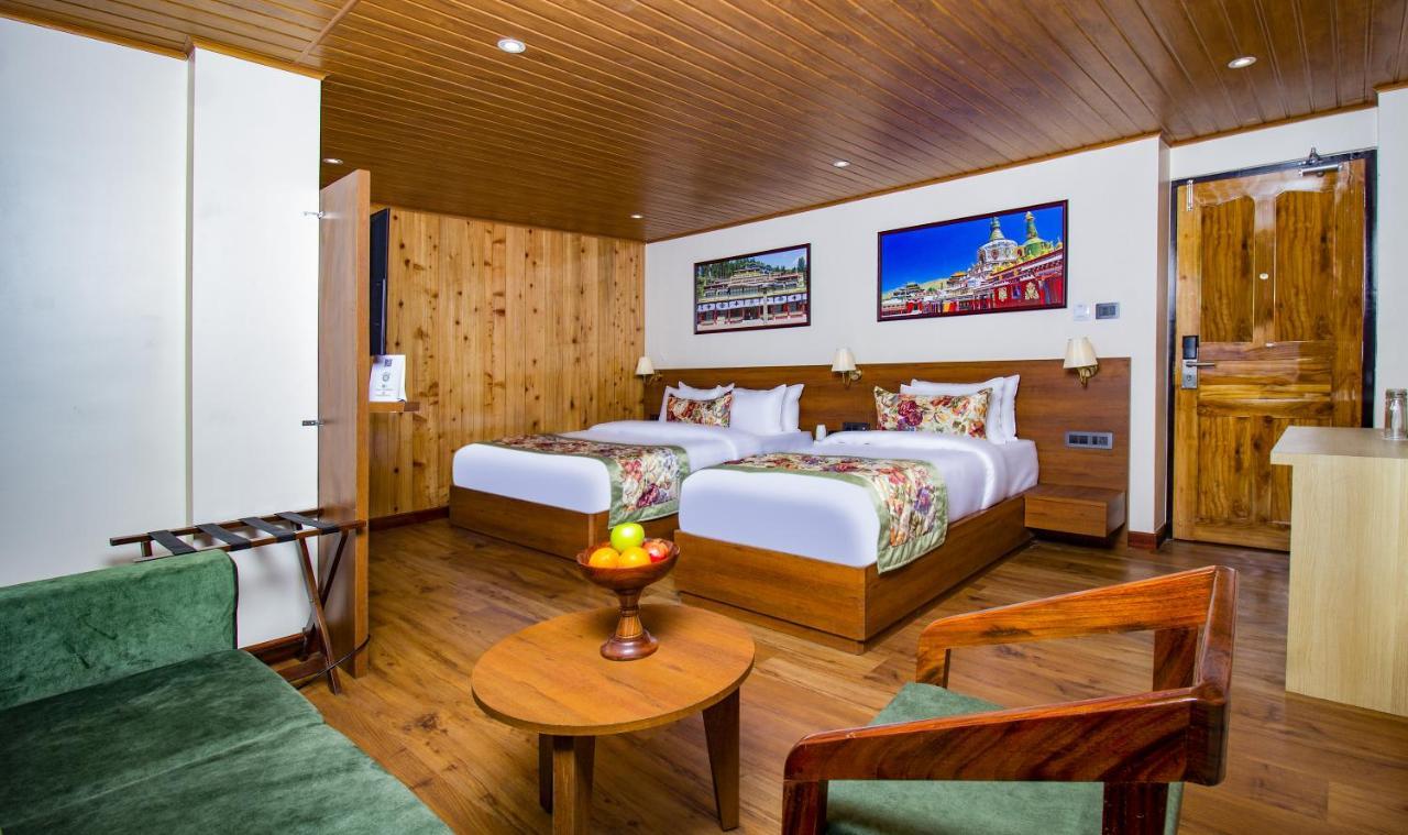 Luxury Triple Room